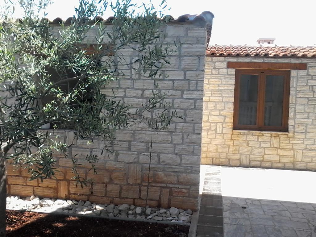 House Apartments Ariamare بوريتش المظهر الخارجي الصورة
