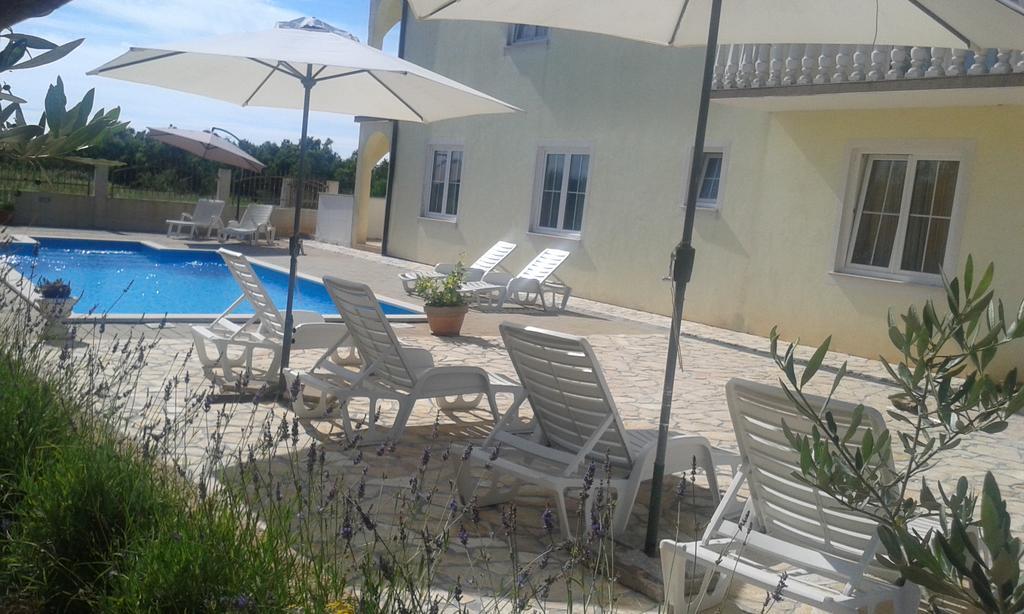 House Apartments Ariamare بوريتش المظهر الخارجي الصورة