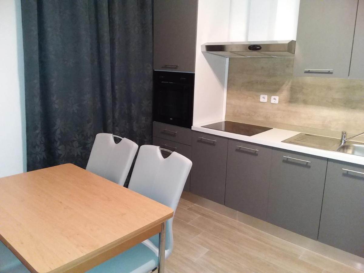 House Apartments Ariamare بوريتش المظهر الخارجي الصورة