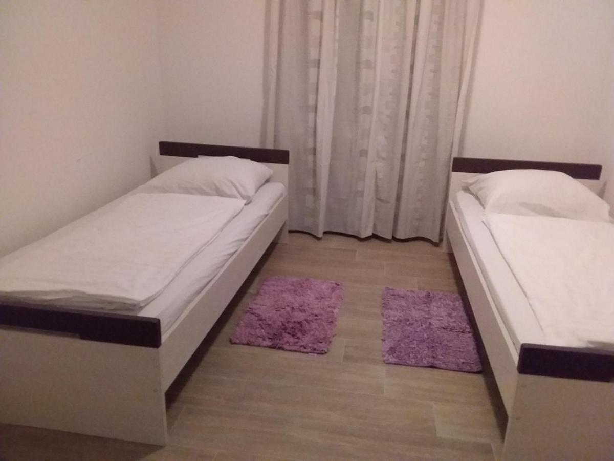 House Apartments Ariamare بوريتش المظهر الخارجي الصورة